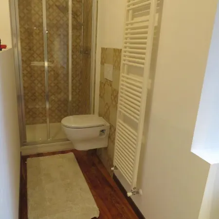 Silu سالا كوماسينا