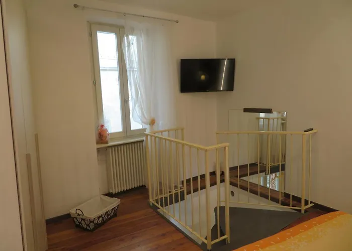 Silu Apartment Sala Comacina